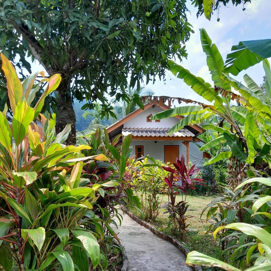 Khaolak Banana Bungalow Khao Lak Esterno foto