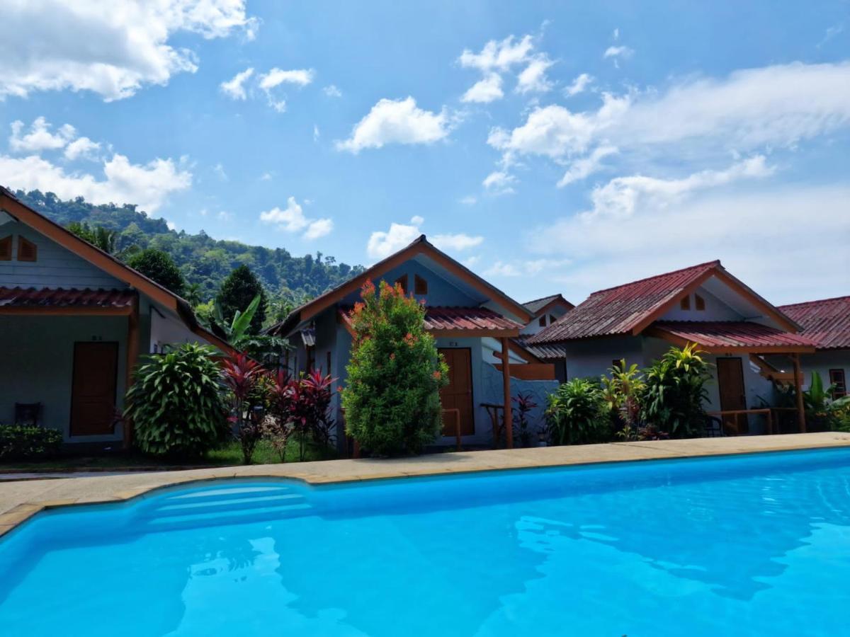 Khaolak Banana Bungalow Khao Lak Esterno foto