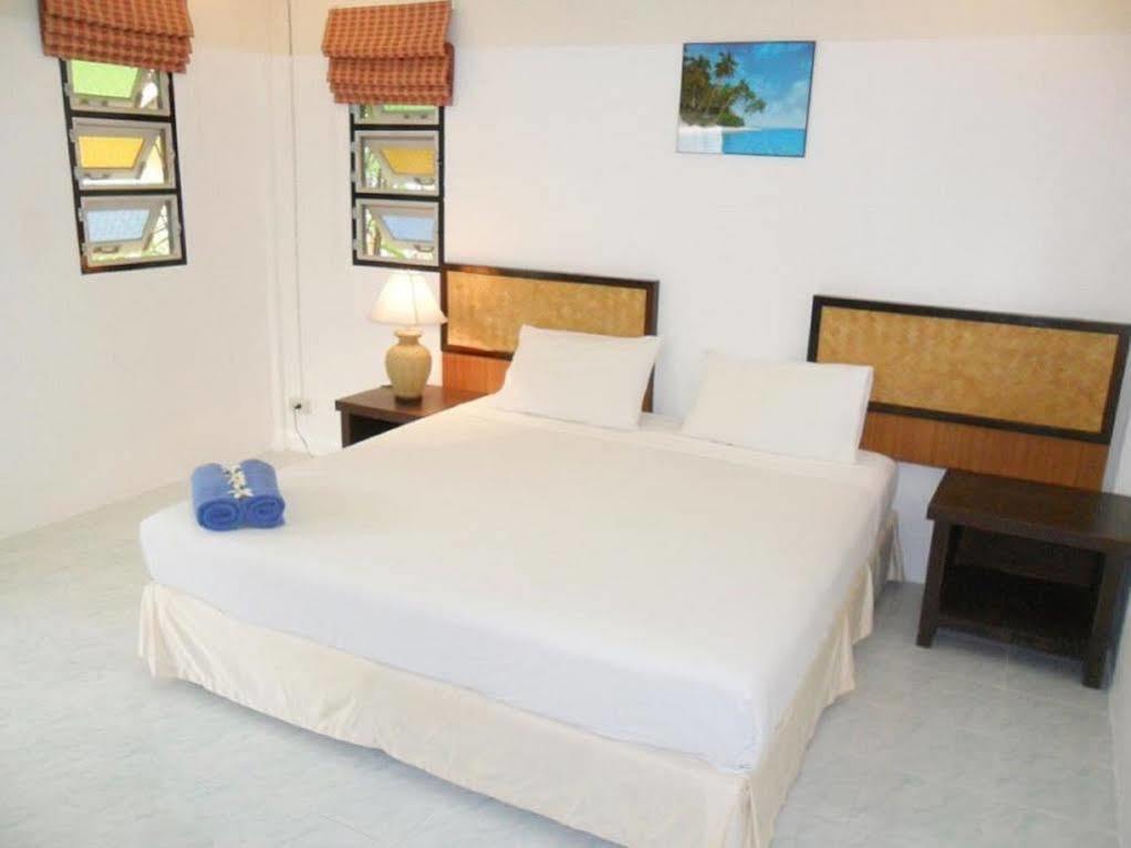 Khaolak Banana Bungalow Khao Lak Esterno foto
