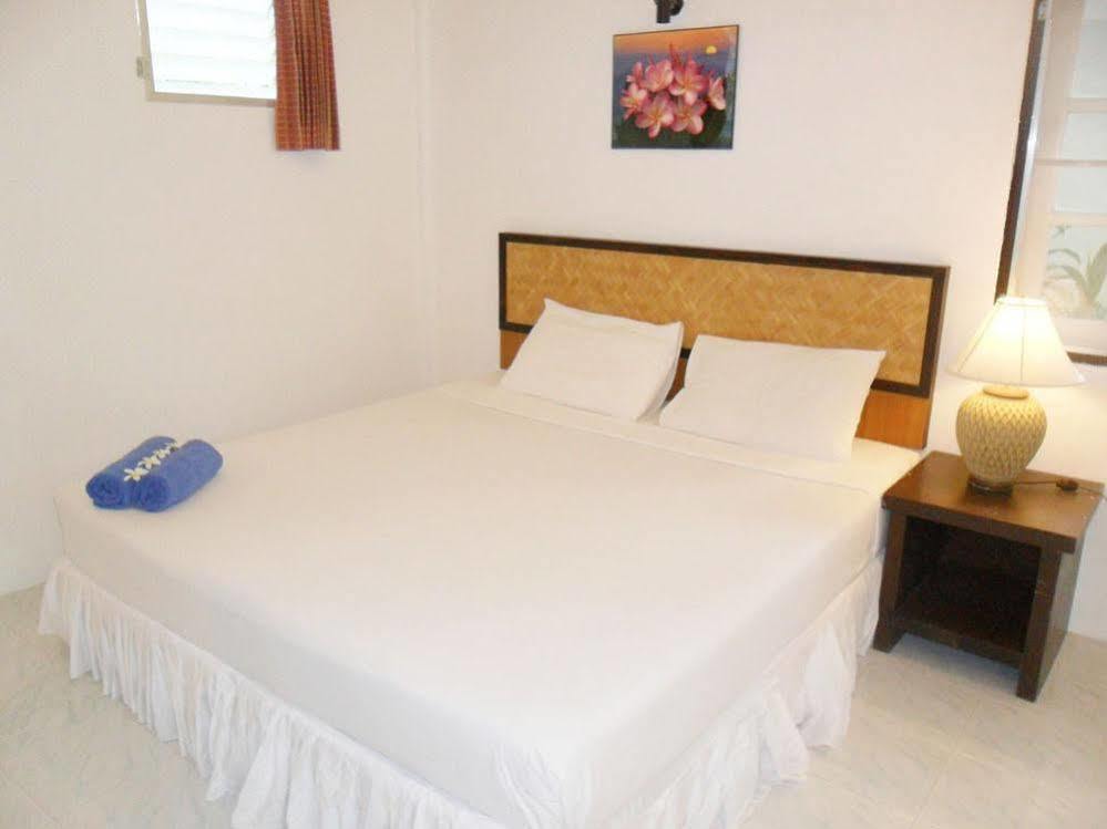 Khaolak Banana Bungalow Khao Lak Esterno foto