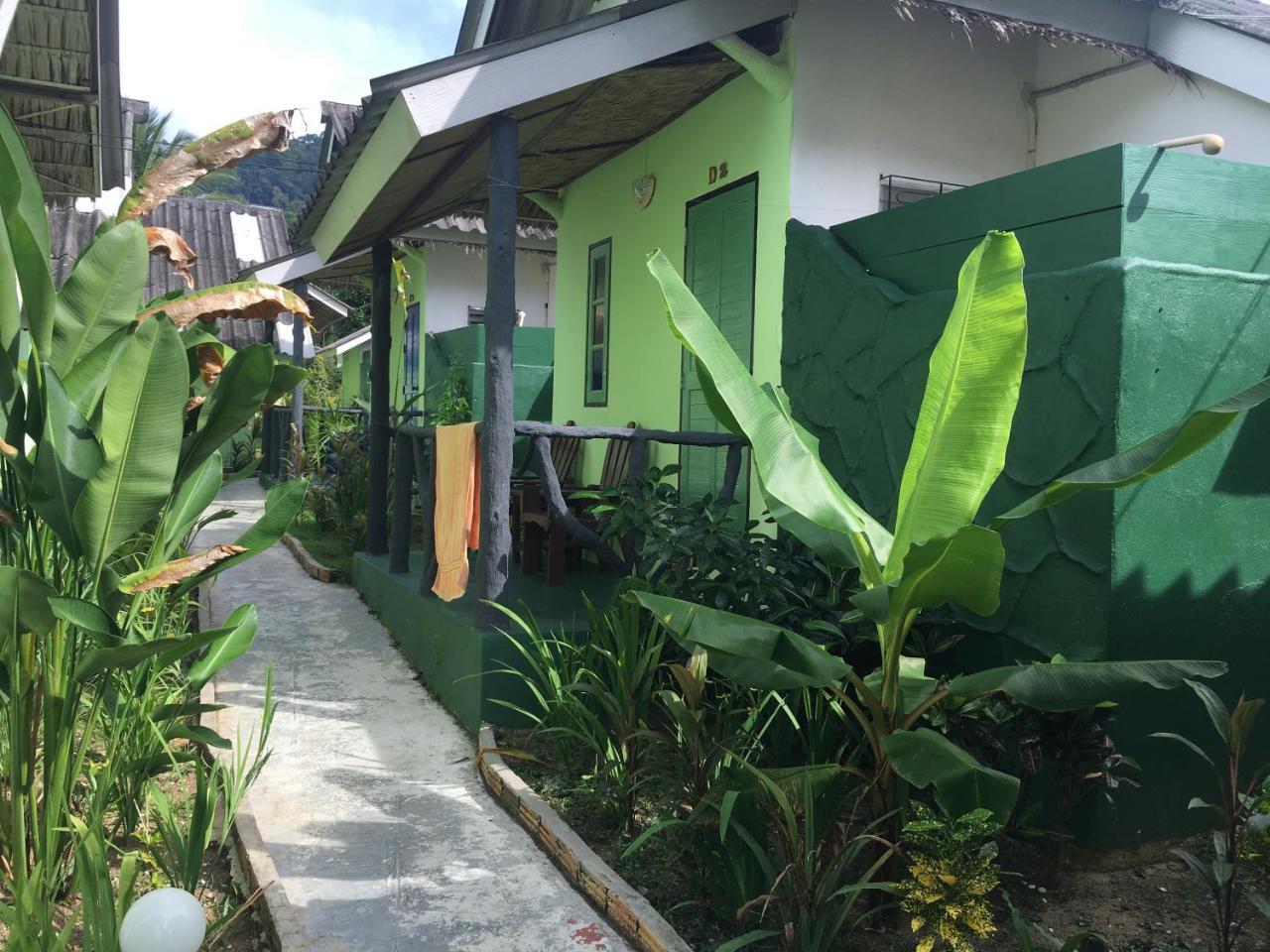 Khaolak Banana Bungalow Khao Lak Esterno foto